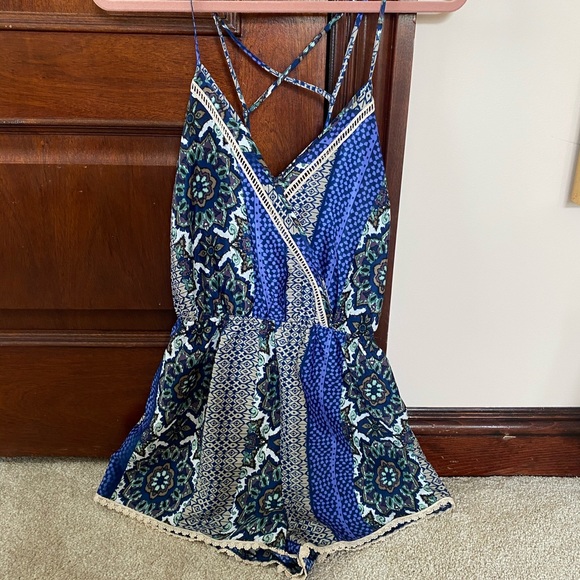Romper - Picture 1 of 5